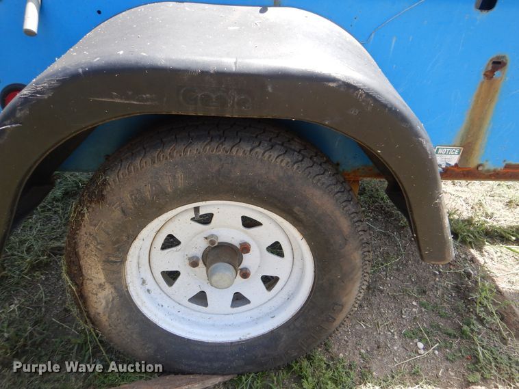 image for item HY9279 2005 Genie TML-4000N  light plant