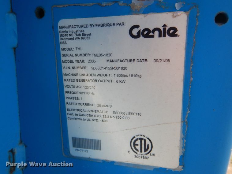 image for item HY9279 2005 Genie TML-4000N  light plant