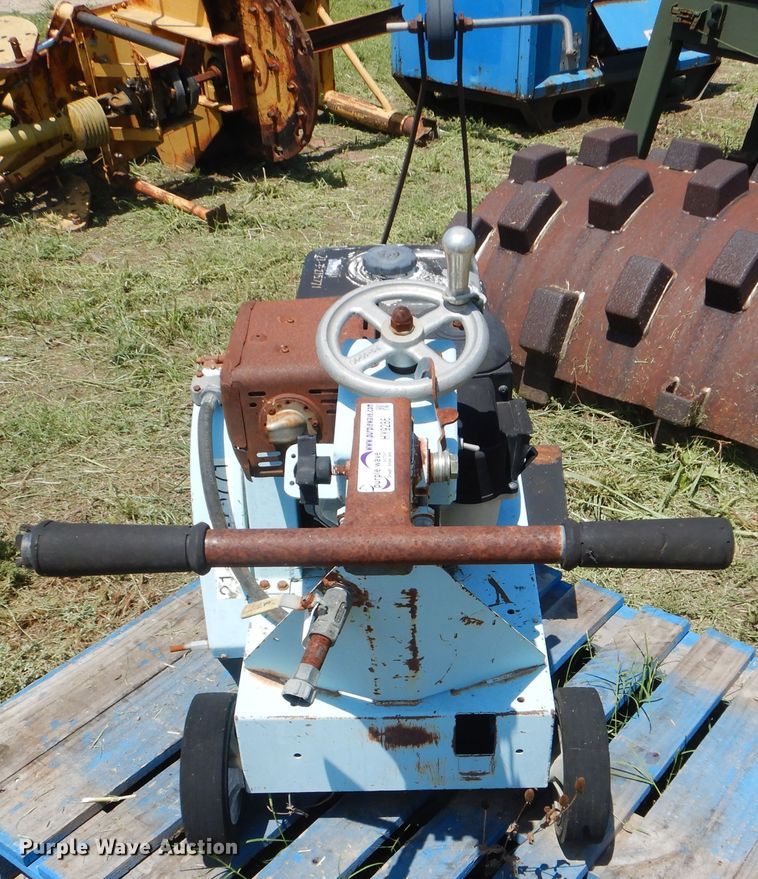 image for item HY9286 Target MC18 concrete saw