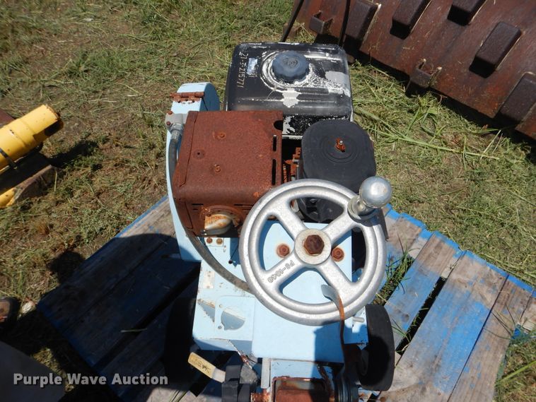 image for item HY9286 Target MC18 concrete saw