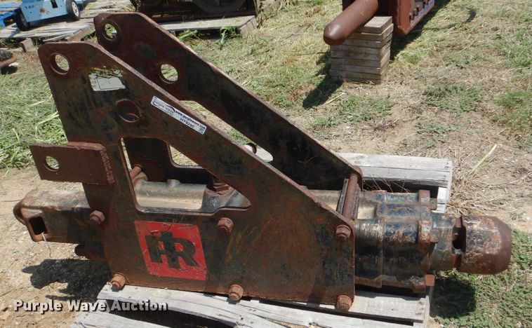 image for item HY9290 Ingersoll Rand breaker