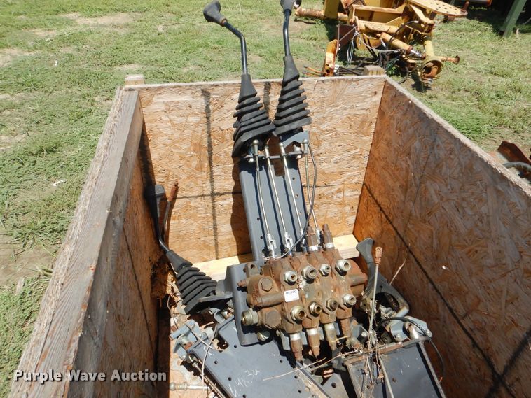 image for item HY9292 New Holland Parts