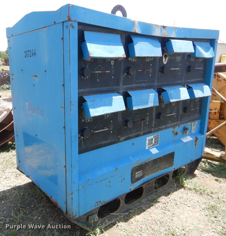 image for item HY9295 Miller eight panel welder