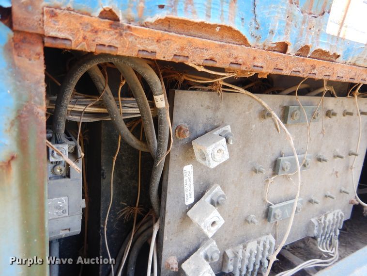 image for item HY9295 Miller eight panel welder