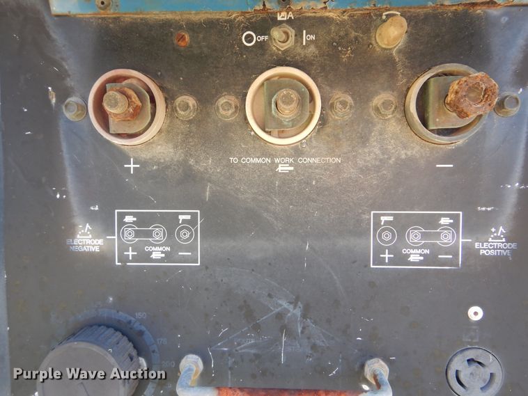 image for item HY9295 Miller eight panel welder