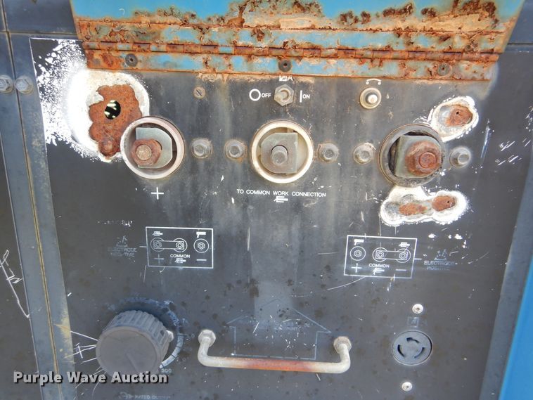 image for item HY9295 Miller eight panel welder