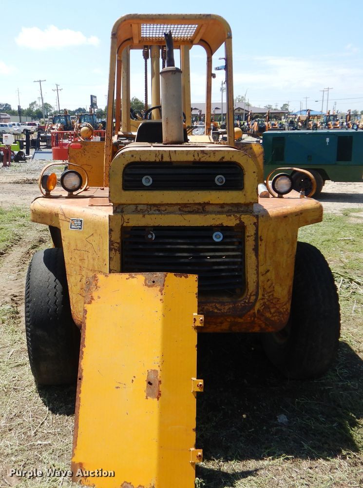 image for item HY9296 Massey Ferguson MF6500  forklift