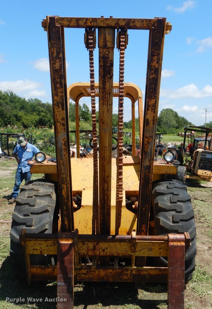 image for item HY9296 Massey Ferguson MF6500  forklift