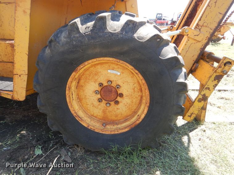 image for item HY9296 Massey Ferguson MF6500  forklift