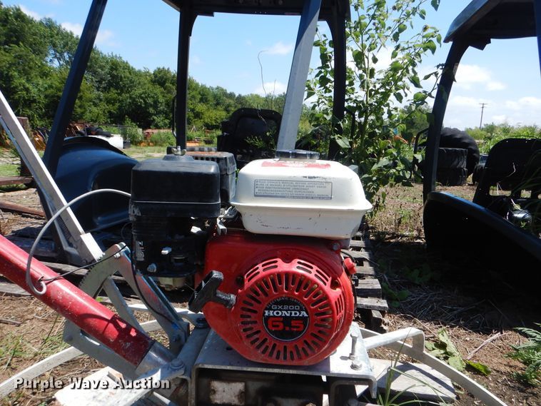 image for item HY9298 Superior DGHL-48-6.5 power trowel