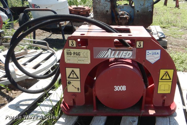 image for item HY9299 Hopac 300B plate compactor