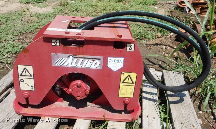 image for item HY9299 Hopac 300B plate compactor