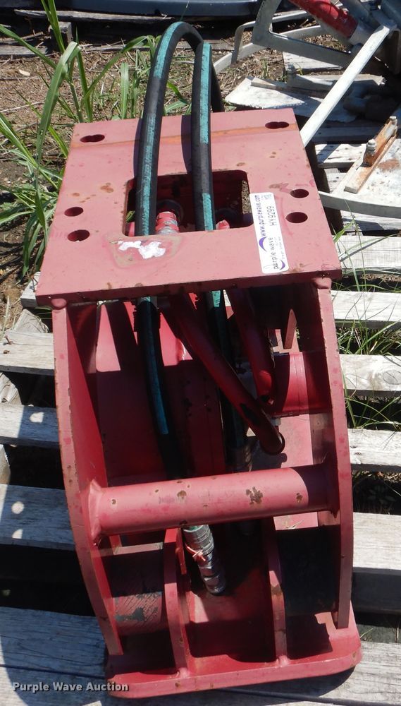 image for item HY9299 Hopac 300B plate compactor