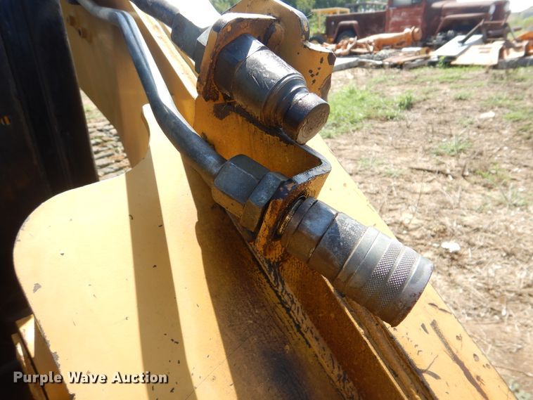 image for item HY9302 2008 Caterpillar 287C  tracked skid steer loader