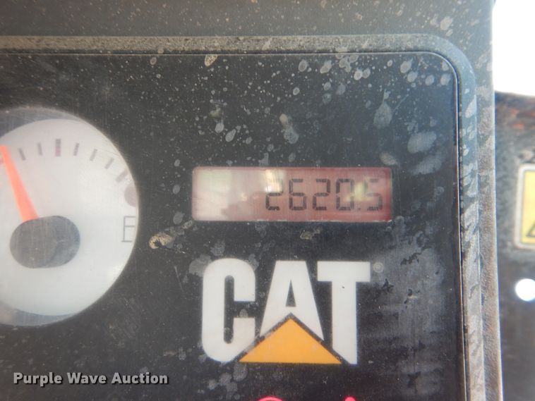 image for item HY9302 2008 Caterpillar 287C  tracked skid steer loader