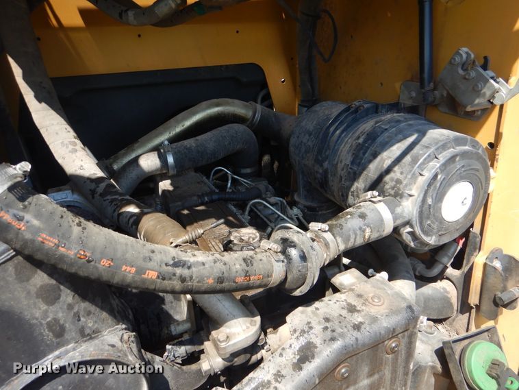 image for item HY9302 2008 Caterpillar 287C  tracked skid steer loader