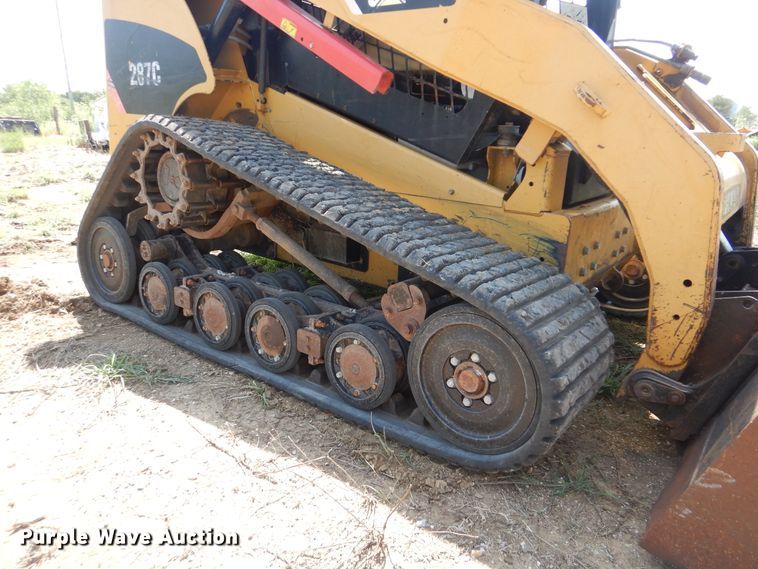 image for item HY9302 2008 Caterpillar 287C  tracked skid steer loader