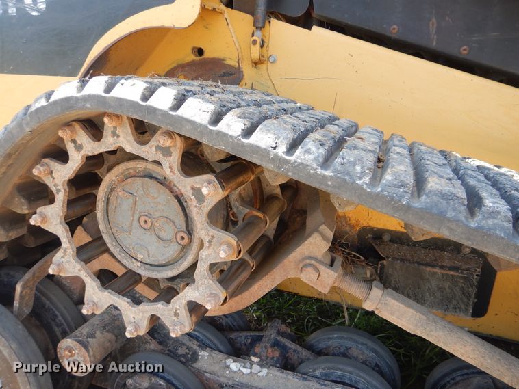 image for item HY9302 2008 Caterpillar 287C  tracked skid steer loader