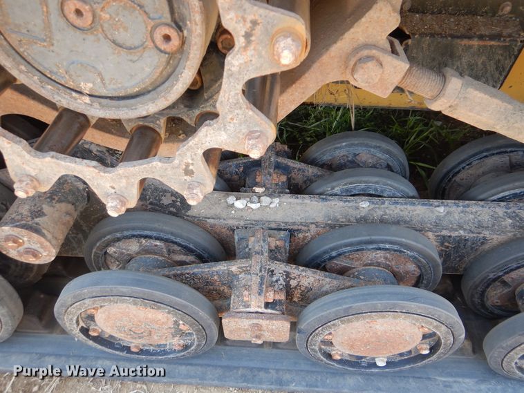 image for item HY9302 2008 Caterpillar 287C  tracked skid steer loader