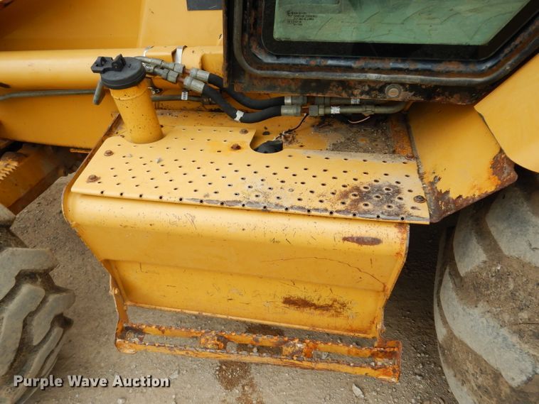 image for item HY9512 2003 Caterpillar 420D  backhoe