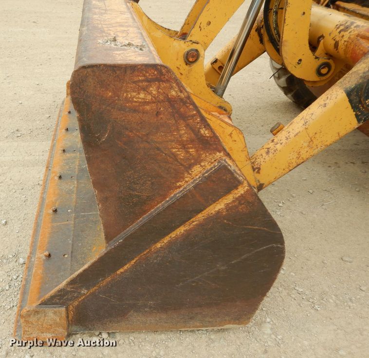 image for item HY9512 2003 Caterpillar 420D  backhoe