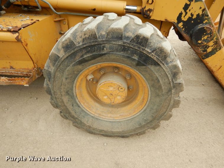 image for item HY9512 2003 Caterpillar 420D  backhoe