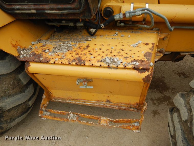 image for item HY9512 2003 Caterpillar 420D  backhoe