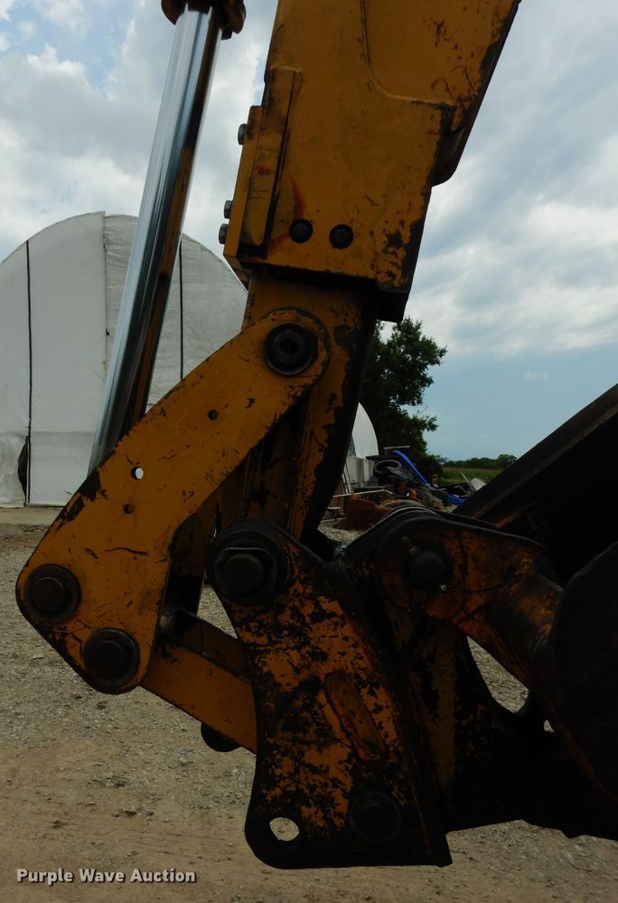 image for item HY9512 2003 Caterpillar 420D  backhoe