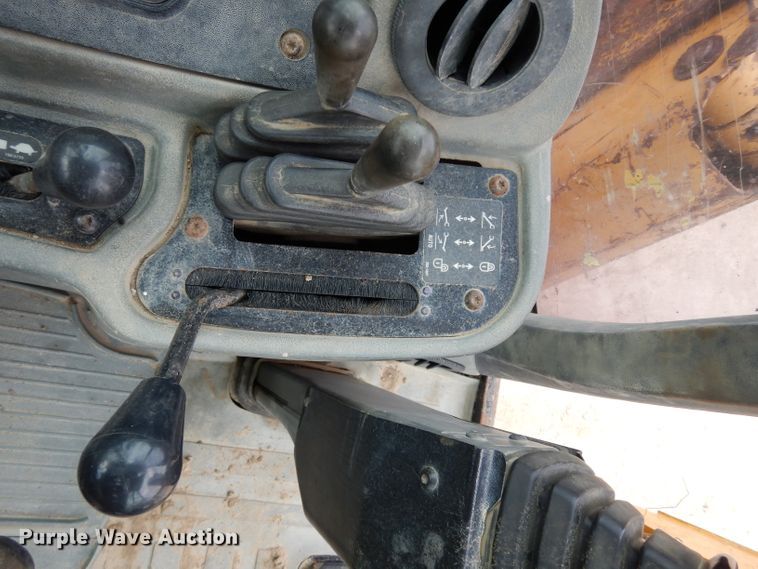 image for item HY9512 2003 Caterpillar 420D  backhoe