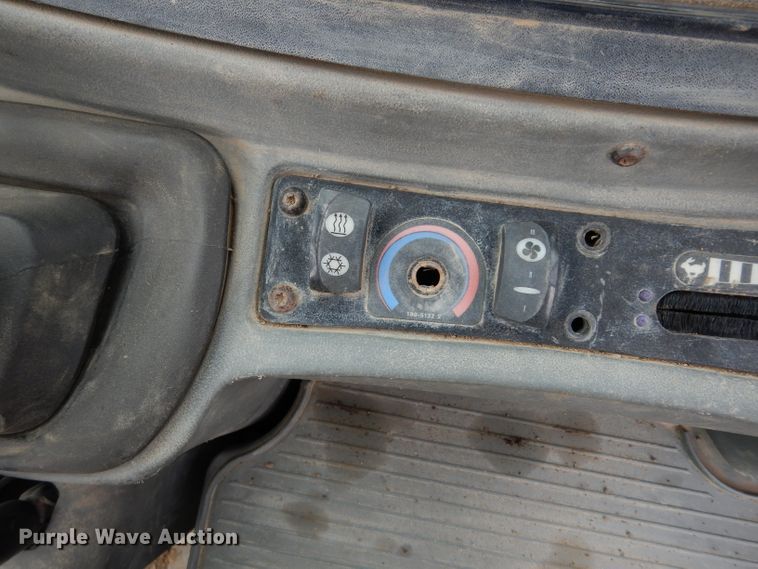 image for item HY9512 2003 Caterpillar 420D  backhoe