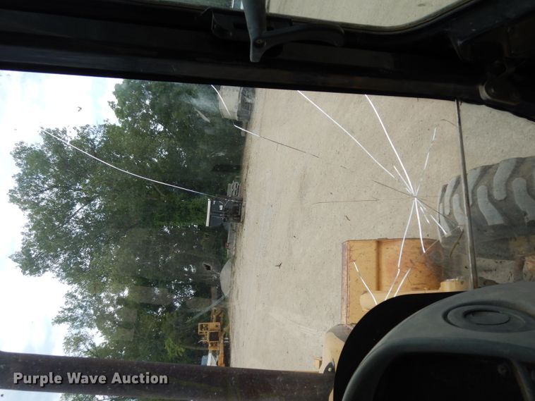 image for item HY9512 2003 Caterpillar 420D  backhoe