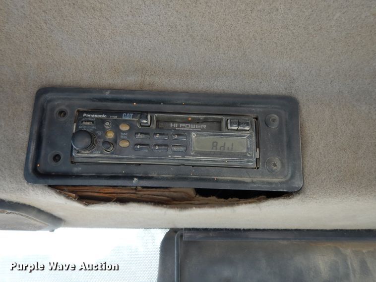 image for item HY9512 2003 Caterpillar 420D  backhoe