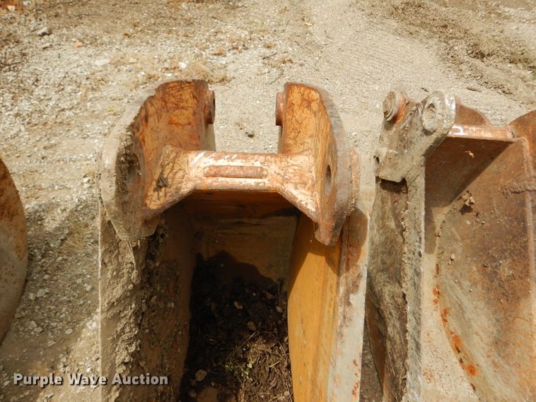 image for item HY9512 2003 Caterpillar 420D  backhoe