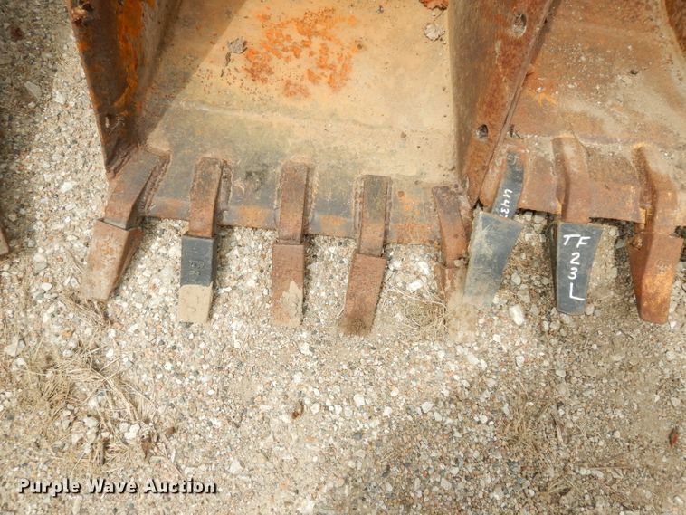 image for item HY9512 2003 Caterpillar 420D  backhoe