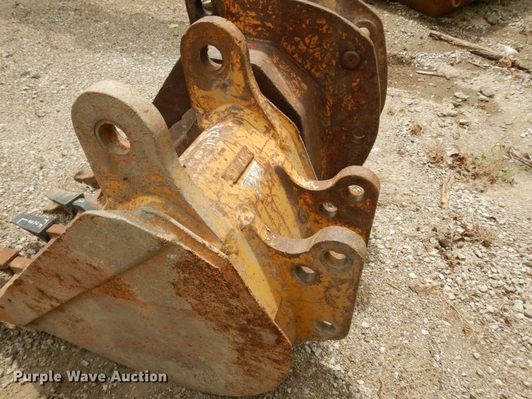 image for item HY9512 2003 Caterpillar 420D  backhoe