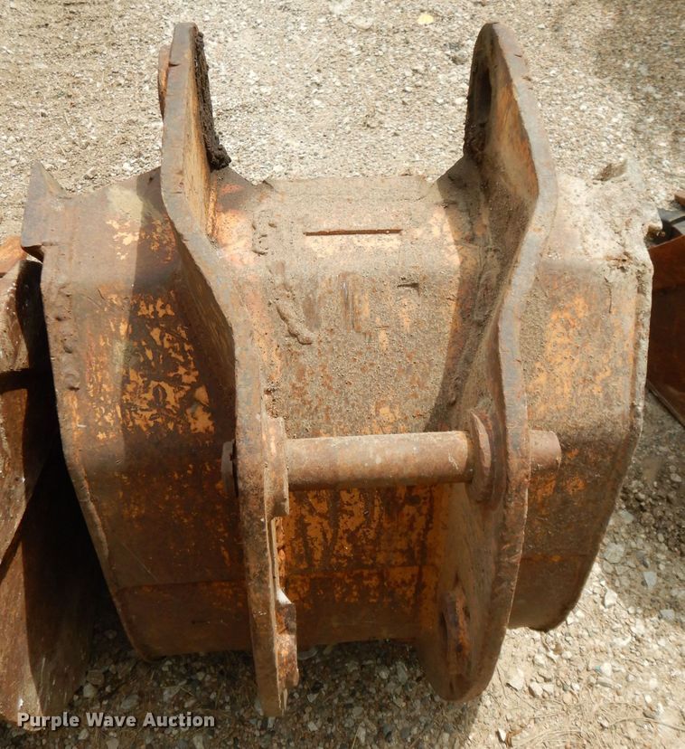 image for item HY9512 2003 Caterpillar 420D  backhoe