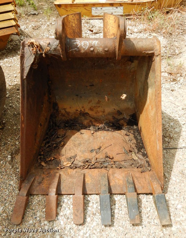 image for item HY9512 2003 Caterpillar 420D  backhoe