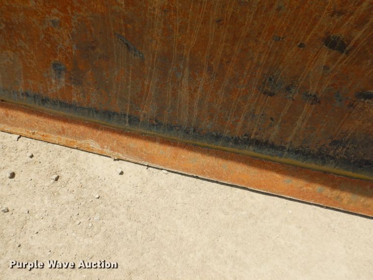 image for item HY9522 1973 Caterpillar 815  soil compactor