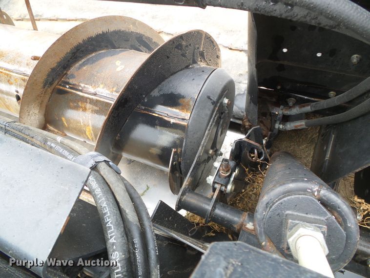 image for item DD0293 2010 Case IH 2142 35M07 2BG draper head