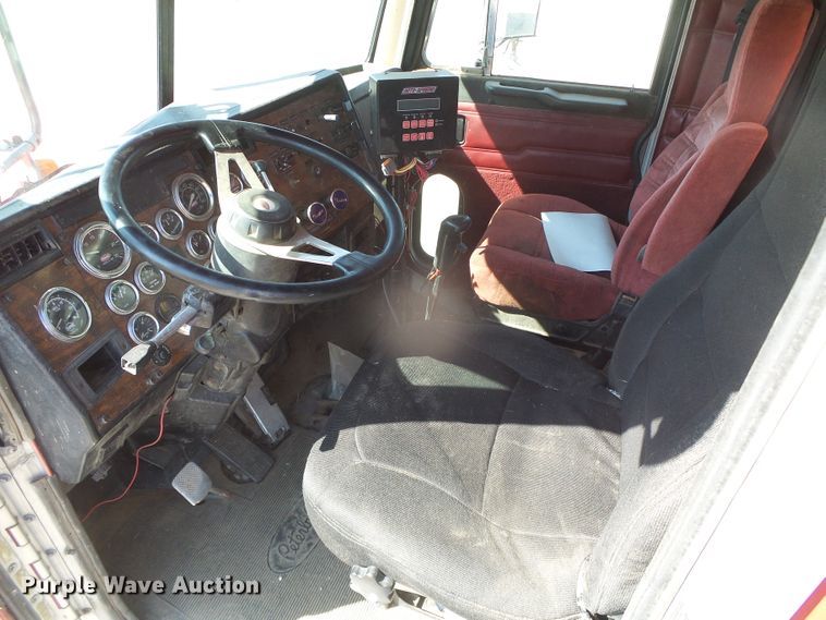 image for item DD0301 1997 Peterbilt 378  manure spreader truck