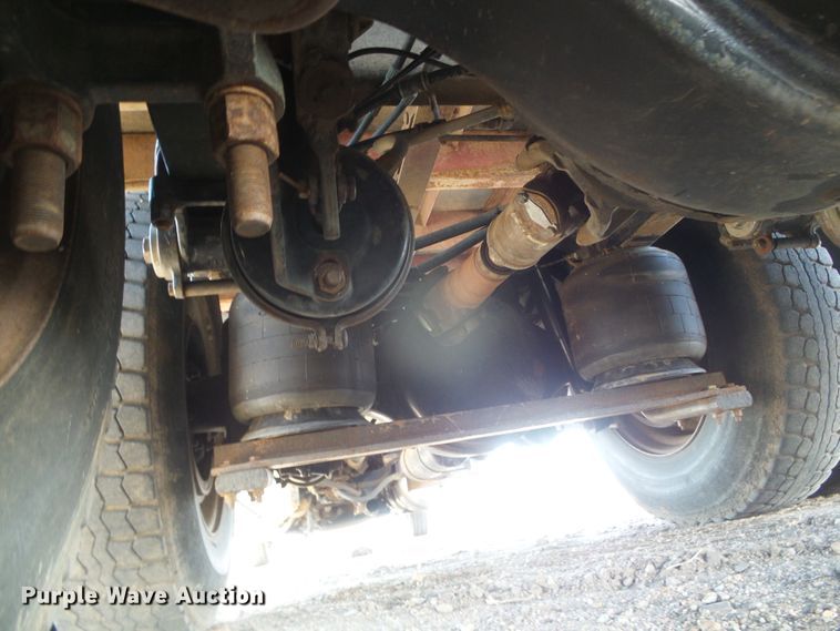 image for item DD0301 1997 Peterbilt 378  manure spreader truck