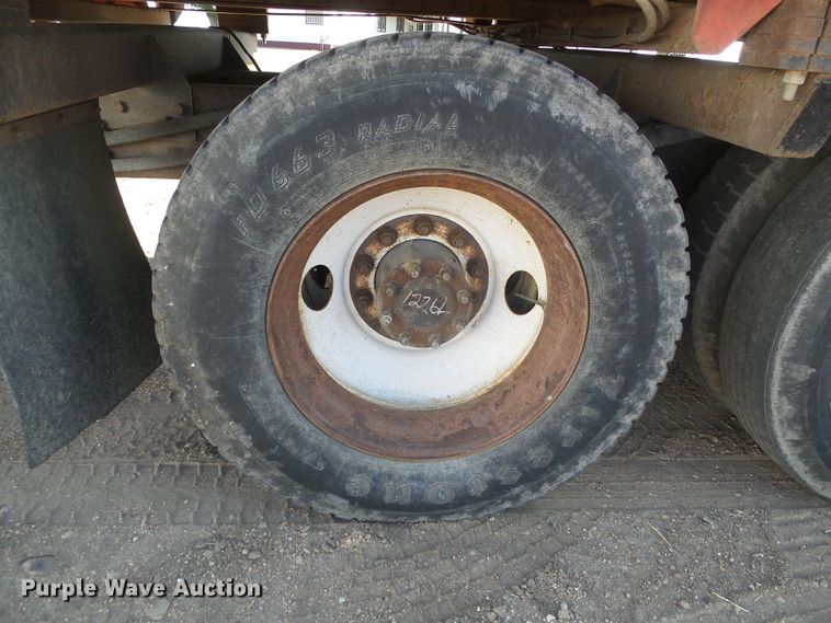 image for item DD0301 1997 Peterbilt 378  manure spreader truck