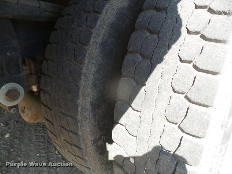 image for item DD0301 1997 Peterbilt 378  manure spreader truck