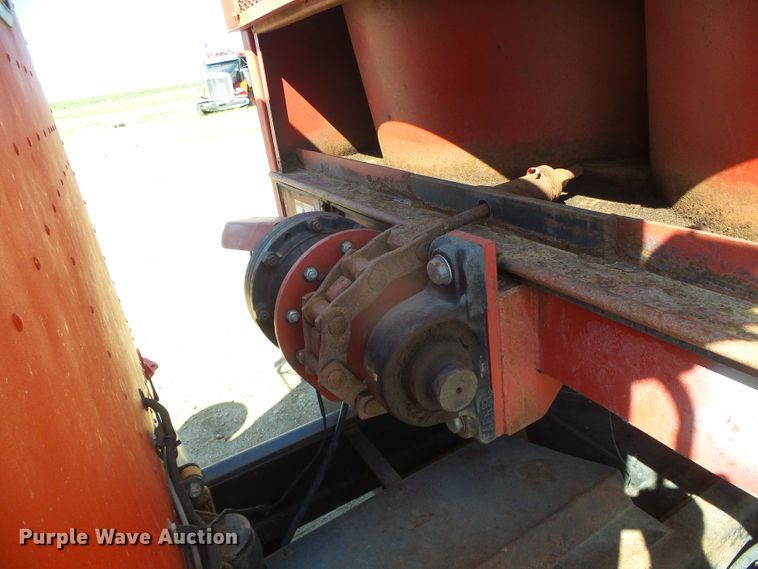 image for item DD0301 1997 Peterbilt 378  manure spreader truck