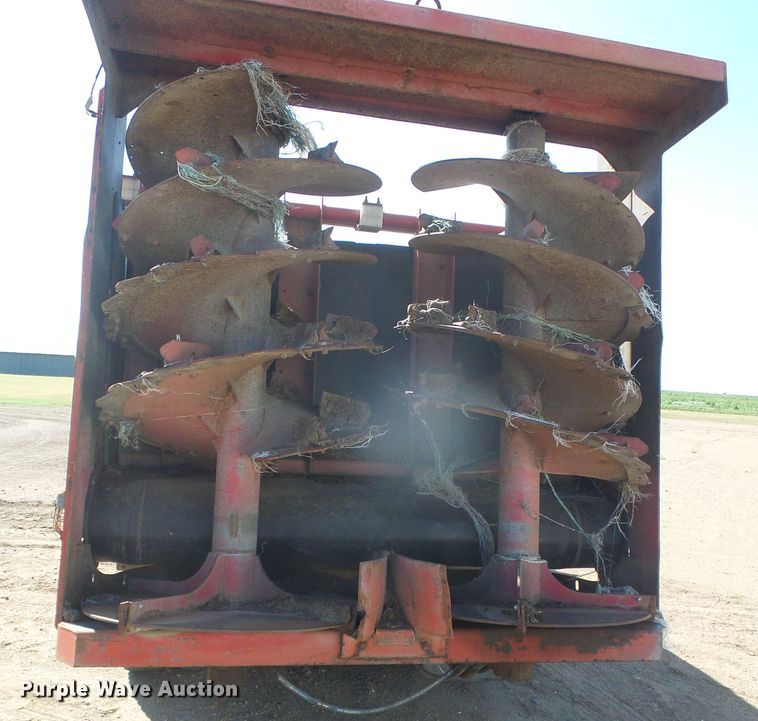 image for item DD0301 1997 Peterbilt 378  manure spreader truck