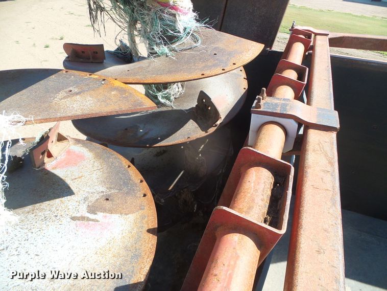 image for item DD0301 1997 Peterbilt 378  manure spreader truck