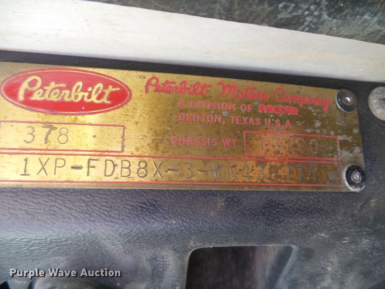 image for item DD0301 1997 Peterbilt 378  manure spreader truck