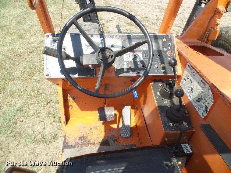 image for item DD0310 SkyTrak 10054  telehandler