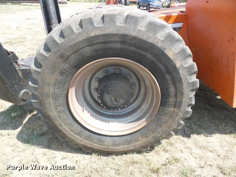 image for item DD0310 SkyTrak 10054  telehandler