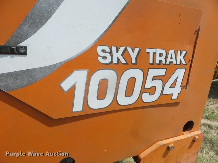 image for item DD0310 SkyTrak 10054  telehandler